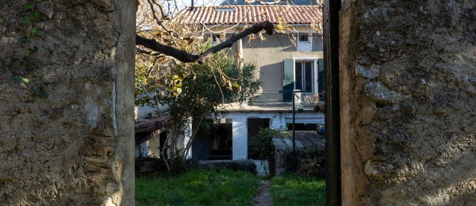 House 9 rooms of 143 m² in Buis-les-Baronnies (26170)