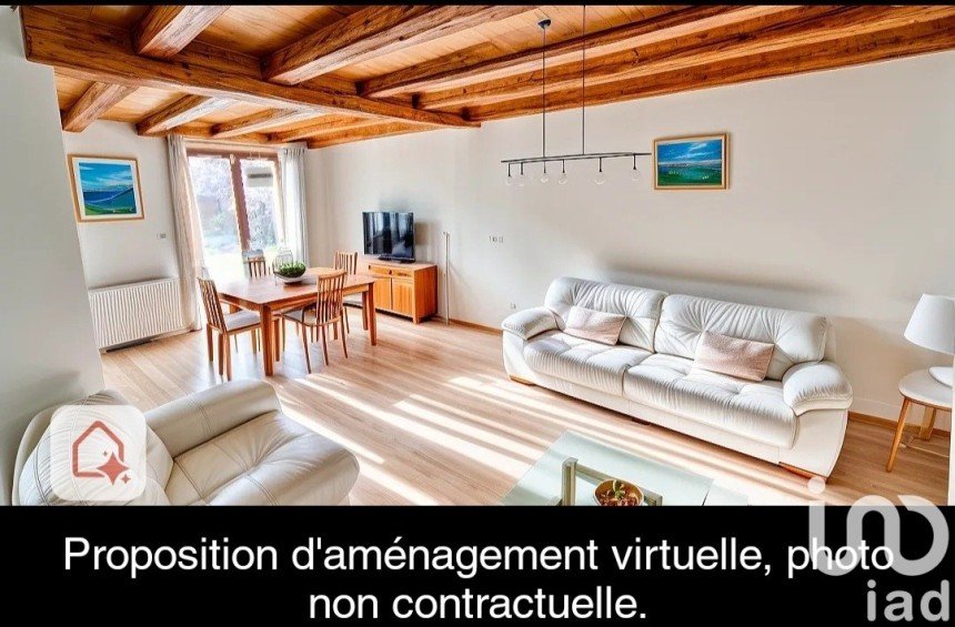 House 5 rooms of 107 m² in Moussy-le-Neuf (77230)