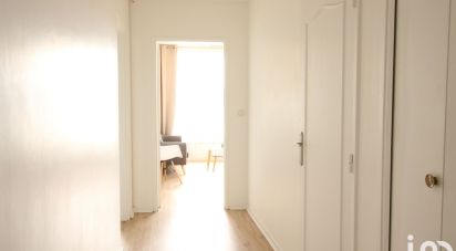 Appartement 4 pièces de 82 m² à Compiègne (60200)