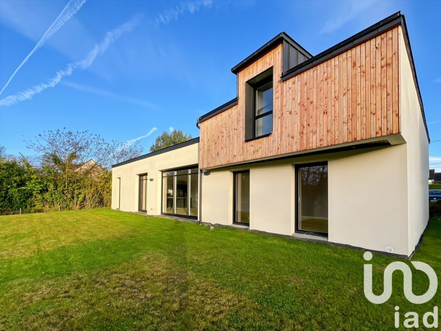 Maison 6 pièces de 118 m² à La Chapelle-des-Fougeretz (35520)