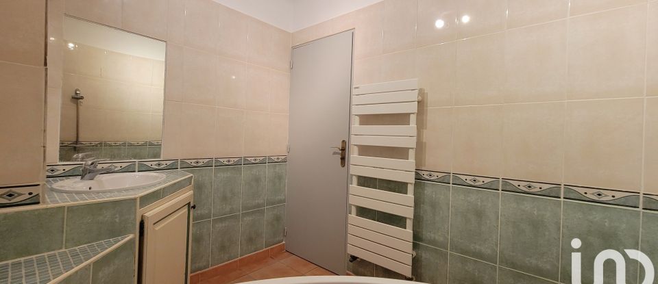 Appartement 3 pièces de 63 m² à Avignon (84000)