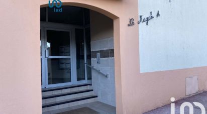 Appartement 2 pièces de 62 m² à Hyères (83400)