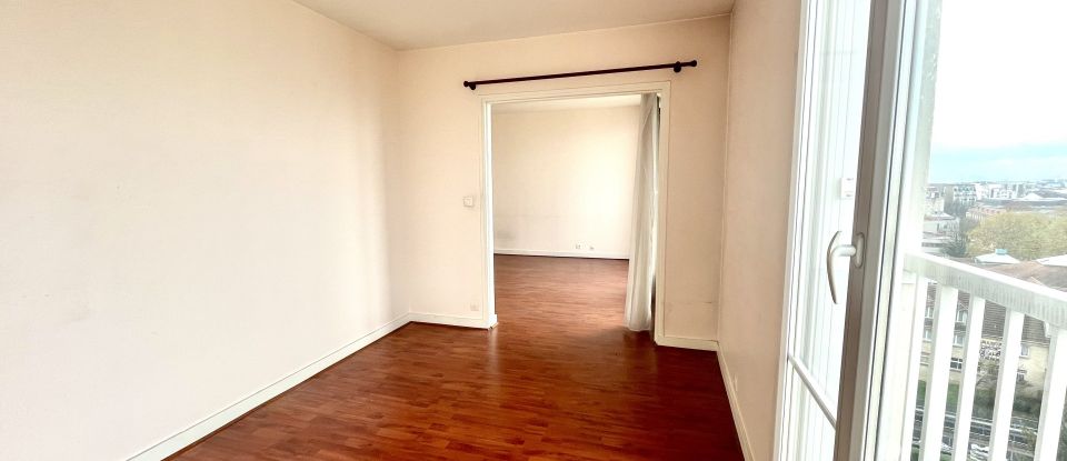 Appartement 4 pièces de 80 m² à Les Lilas (93260)