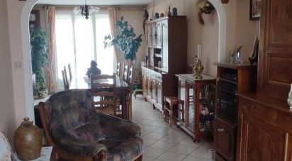 House 4 rooms of 84 m² in Yzeure (03400)