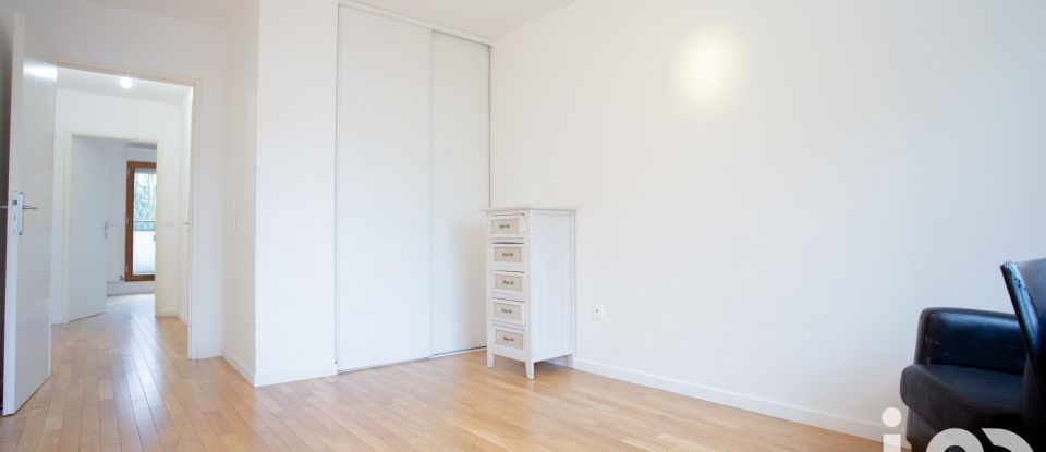 Appartement 4 pièces de 81 m² à Fontenay-sous-Bois (94120)