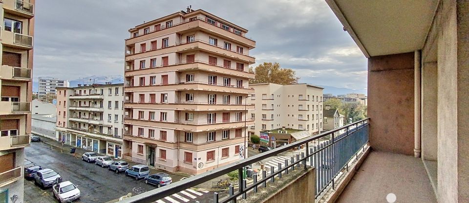 Apartment 2 rooms of 59 m² in Grenoble (38100)