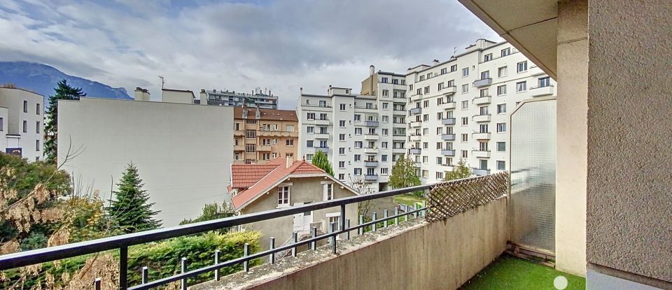 Apartment 2 rooms of 59 m² in Grenoble (38100)