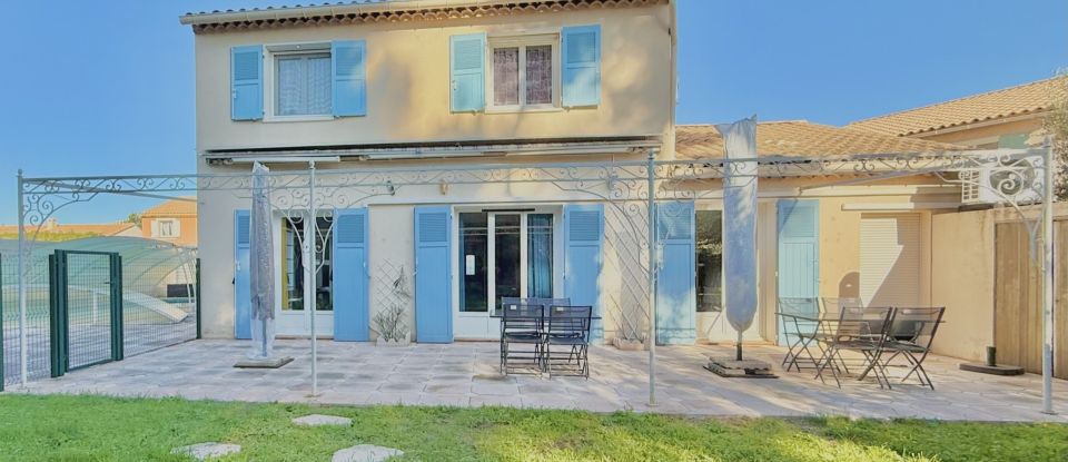 Maison 6 pièces de 147 m² à Six-Fours-les-Plages (83140)