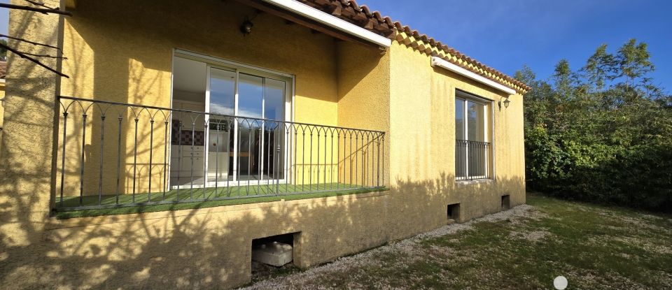 Traditional house 4 rooms of 123 m² in Saint-Rémy-de-Provence (13210)