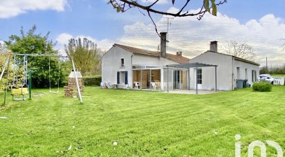 Maison traditionnelle 7 pièces de 166 m² à Foussais-Payré (85240)