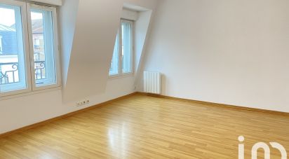 Appartement 2 pièces de 51 m² à Corbeil-Essonnes (91100)