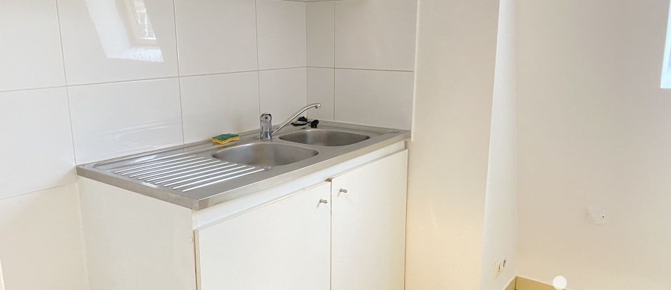 Appartement 2 pièces de 51 m² à Corbeil-Essonnes (91100)