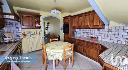 Town house 6 rooms of 85 m² in Puiseaux (45390)