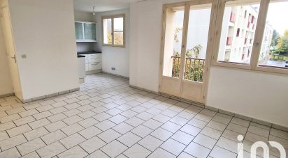 Appartement 3 pièces de 55 m² à Morsang-sur-Orge (91390)