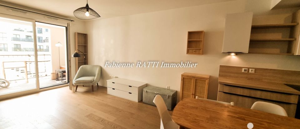 Apartment 3 rooms of 71 m² in Puteaux (92800)