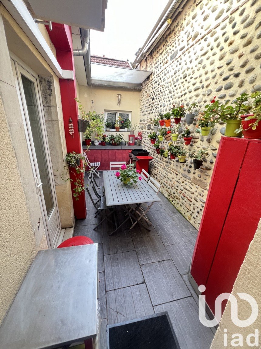 Appartement 2 pièces de 62 m² à Pau (64000)