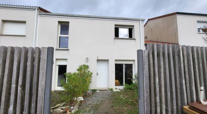 Pavillon 6 pièces de 91 m² à Cholet (49300)