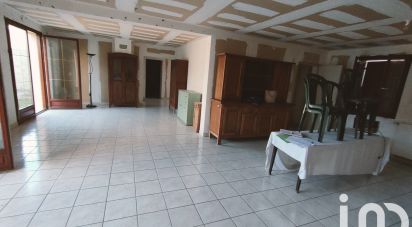 Country house 6 rooms of 216 m² in Hampigny (10500)