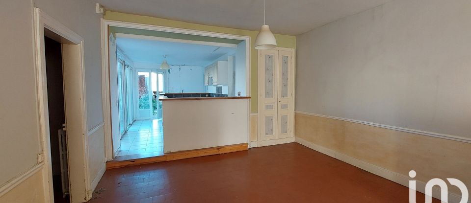 Maison 9 pièces de 235 m² à Saint-Maur (36250)