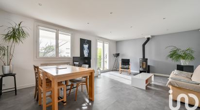 Maison 7 pièces de 187 m² à Verrières-le-Buisson (91370)