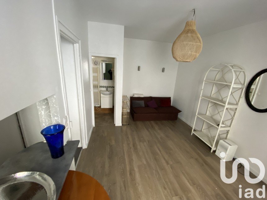 Apartment 2 rooms of 28 m² in Saint-Ouen-sur-Seine (93400)