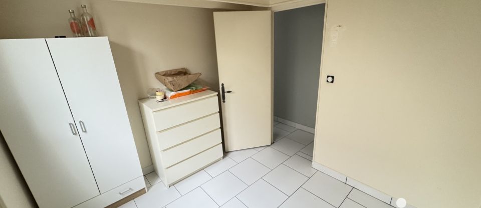 Apartment 1 room of 30 m² in Fleury-les-Aubrais (45400)