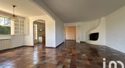 House 4 rooms of 117 m² in La Roquette-sur-Siagne (06550)