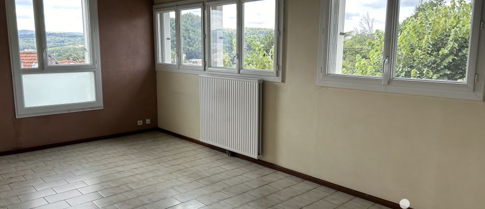 Apartment 3 rooms of 61 m² in Saint-Étienne (42000)