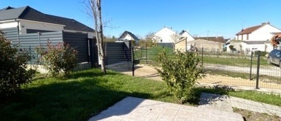 House 4 rooms of 72 m² in Cosne-Cours-sur-Loire (58200)