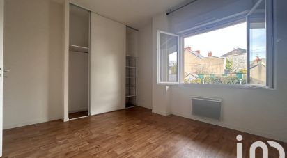 Apartment 3 rooms of 70 m² in Angers (49000)