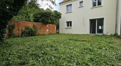 Maison 5 pièces de 90 m² à Lardy (91510)