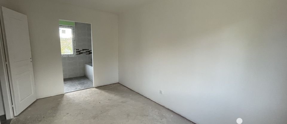 Maison 5 pièces de 90 m² à Lardy (91510)