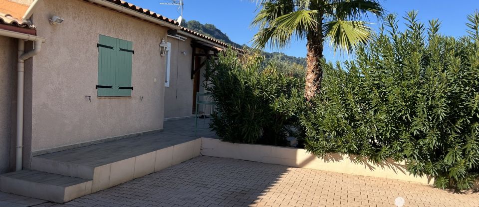 Maison traditionnelle 4 pièces de 81 m² à Vidauban (83550)