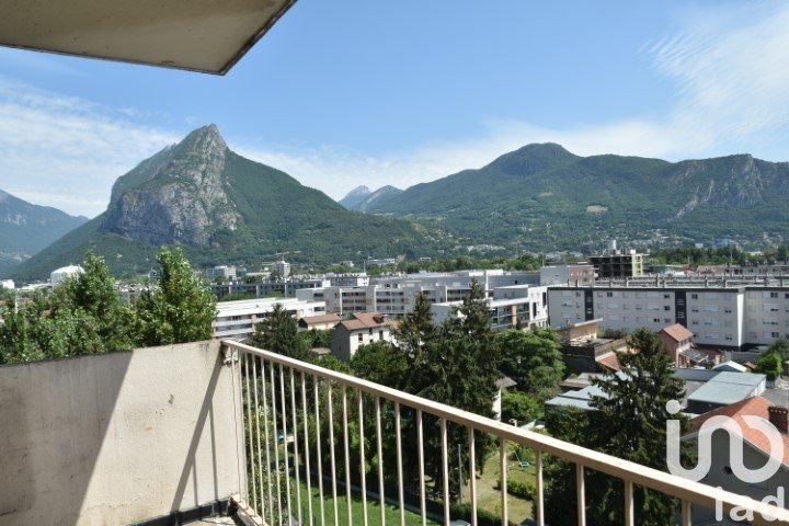 Apartment 4 rooms of 104 m² in Fontaine (38600)