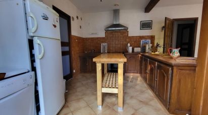 House 4 rooms of 87 m² in Soulac-sur-Mer (33780)