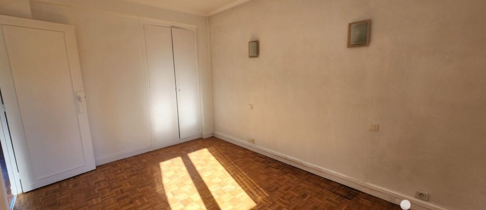 Appartement 3 pièces de 57 m² à Clamart (92140)