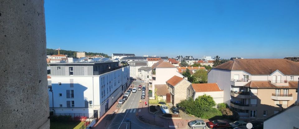 Apartment 3 rooms of 57 m² in Clamart (92140)