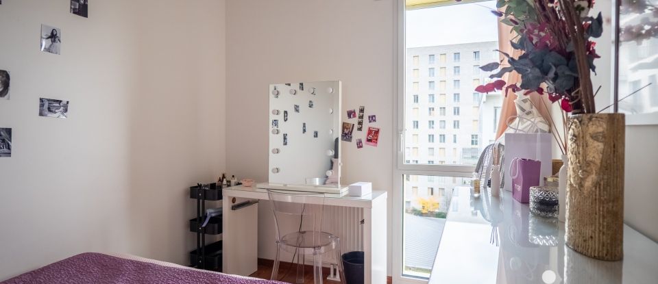 Appartement 4 pièces de 86 m² à Nantes (44200)