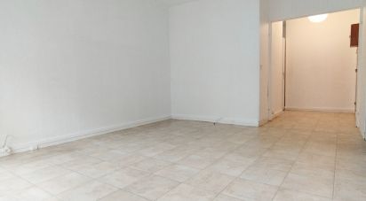 Appartement 2 pièces de 46 m² à Les Ulis (91940)