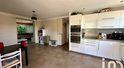 Appartement 4 pièces de 84 m² à Gardanne (13120)