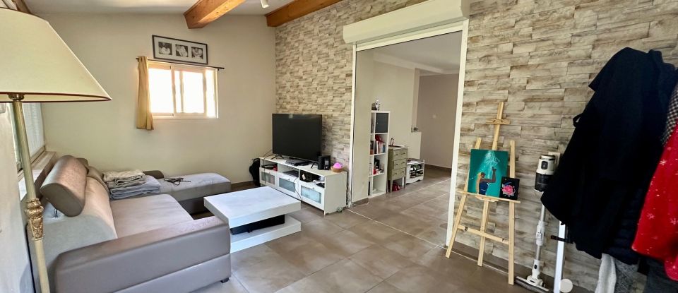 Apartment 4 rooms of 84 m² in Gardanne (13120)