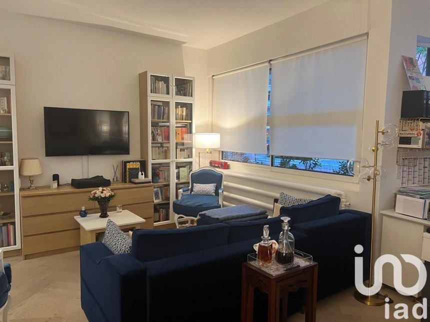 Apartment 3 rooms of 61 m² in Paris (75016)