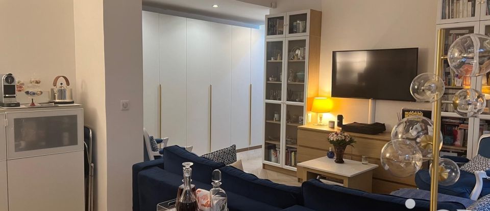 Apartment 3 rooms of 61 m² in Paris (75016)