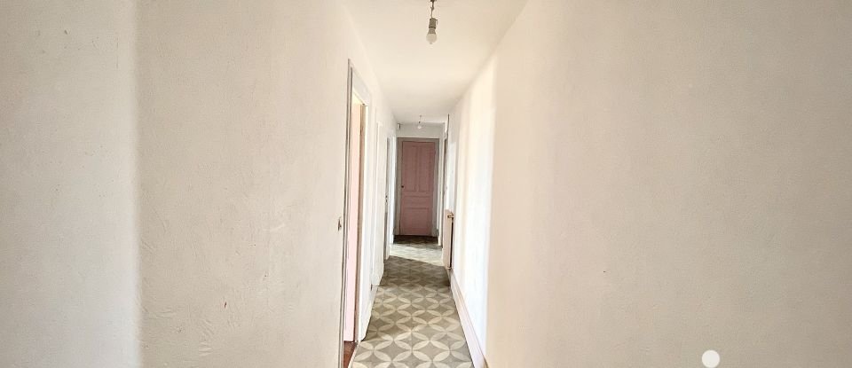 Appartement 10 pièces de 131 m² à Montélimar (26200)