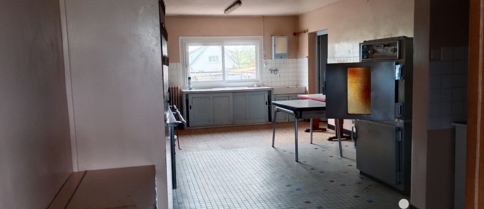 Maison 12 pièces de 340 m² à Sigy-le-Châtel (71250)