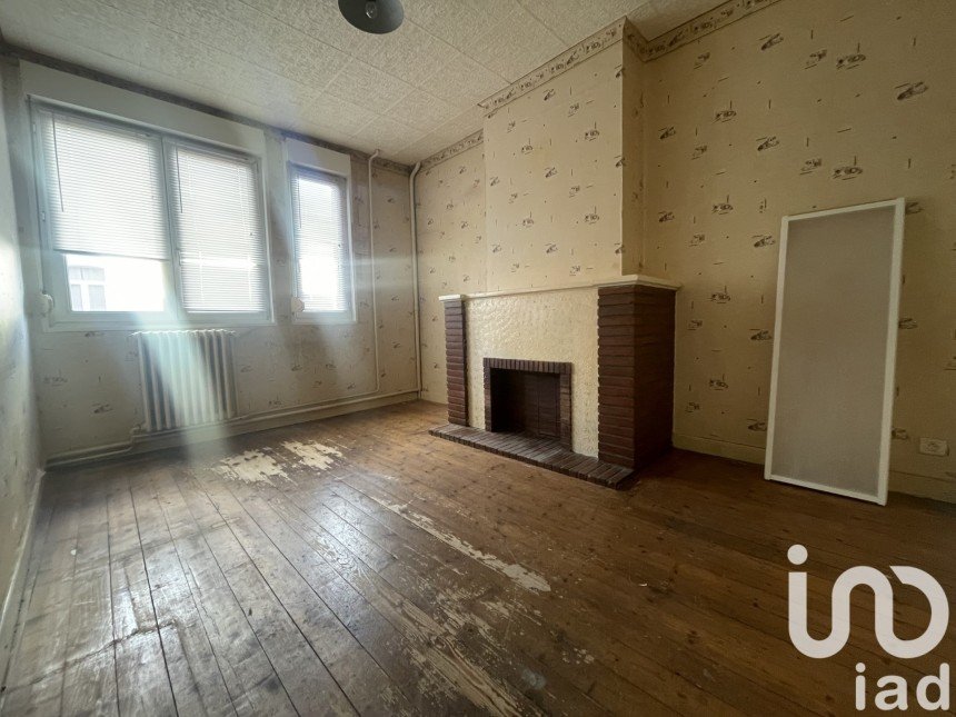 Town house 6 rooms of 136 m² in Arras (62000)