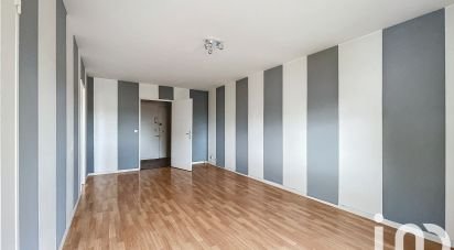 Apartment 1 room of 45 m² in Reims (51100)