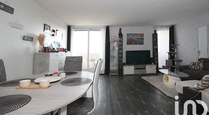 Appartement 4 pièces de 76 m² à Élancourt (78990)