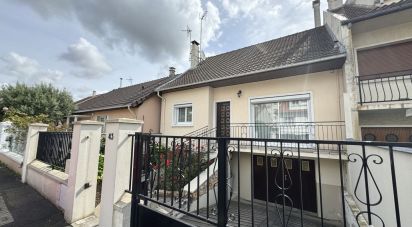 Maison 3 pièces de 100 m² à Villejuif (94800)