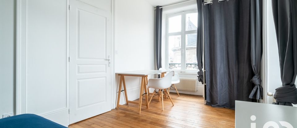 Apartment 5 rooms of 150 m² in Limoges (87000)